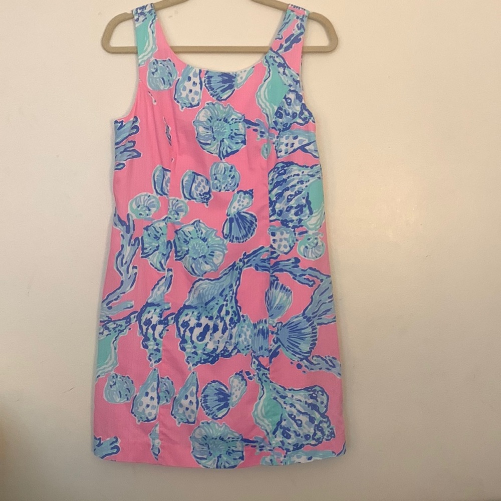 Lilly Pulitzer Size 6 Sleeveless Dress Like New Back Zip Fully Lined Sea…